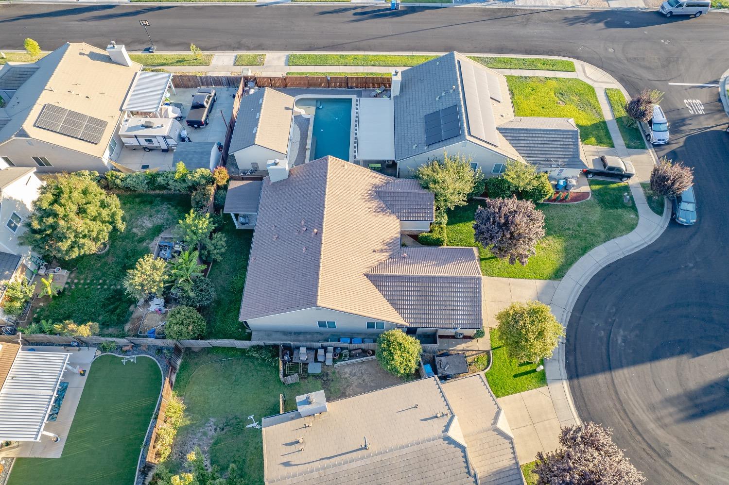 5555 Rock Cliff Court