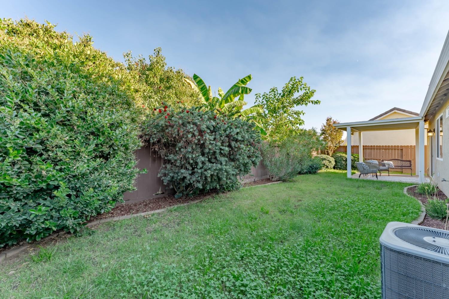 5555 Rock Cliff Court