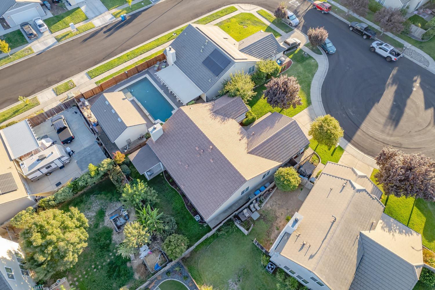 5555 Rock Cliff Court