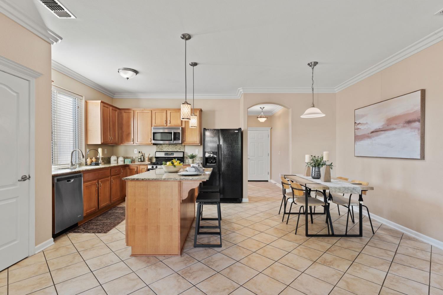 5555 Rock Cliff Court