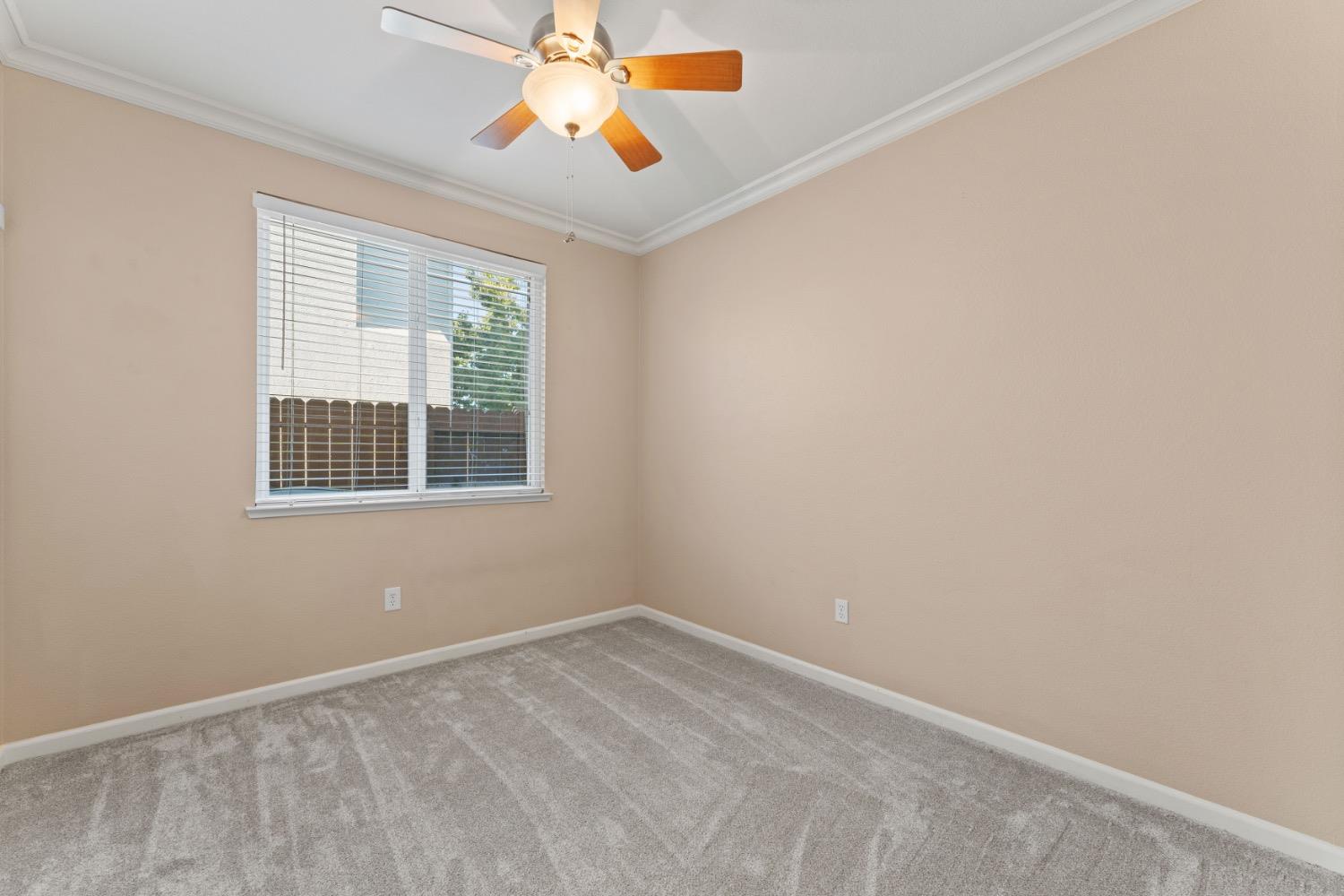 5555 Rock Cliff Court