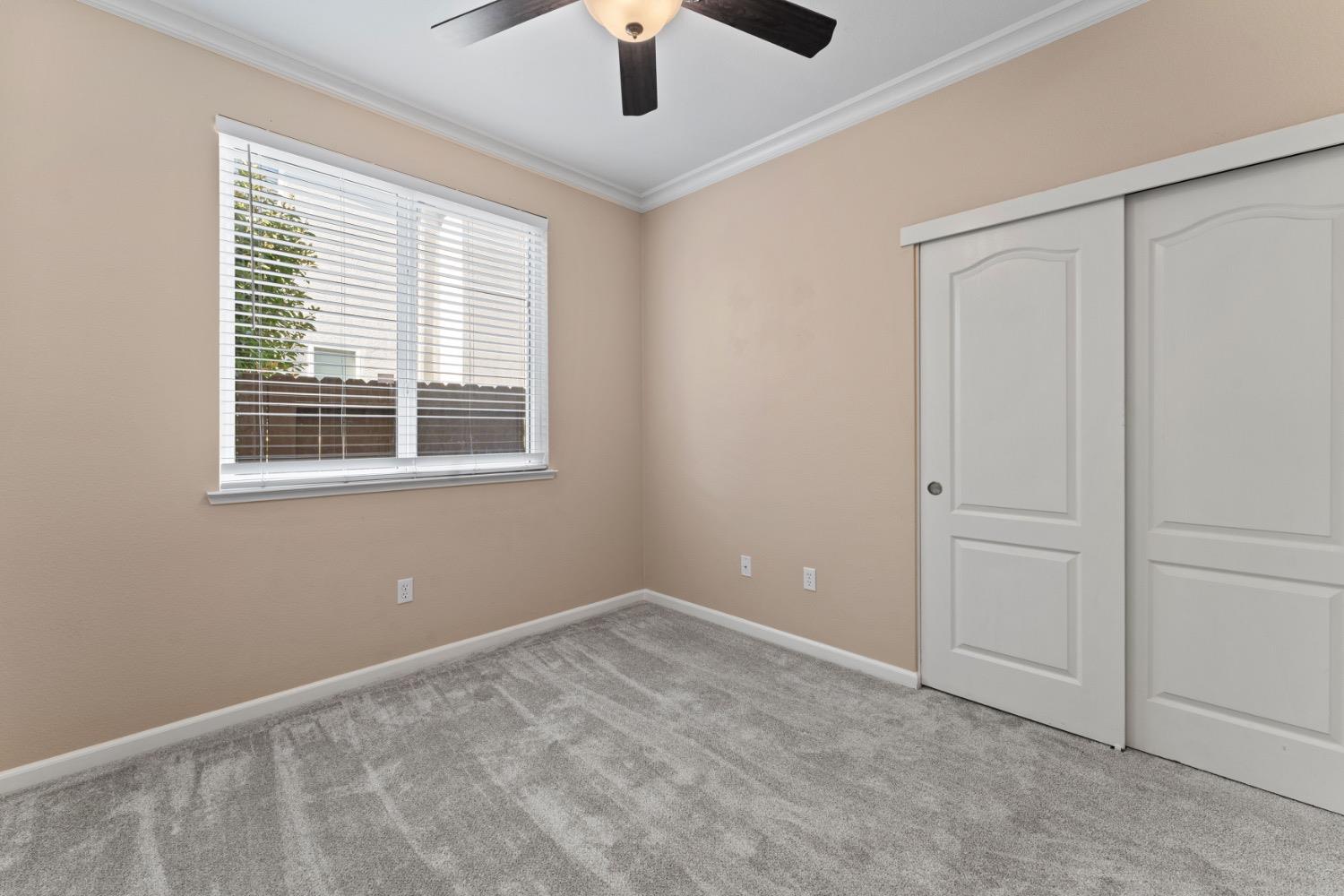 5555 Rock Cliff Court