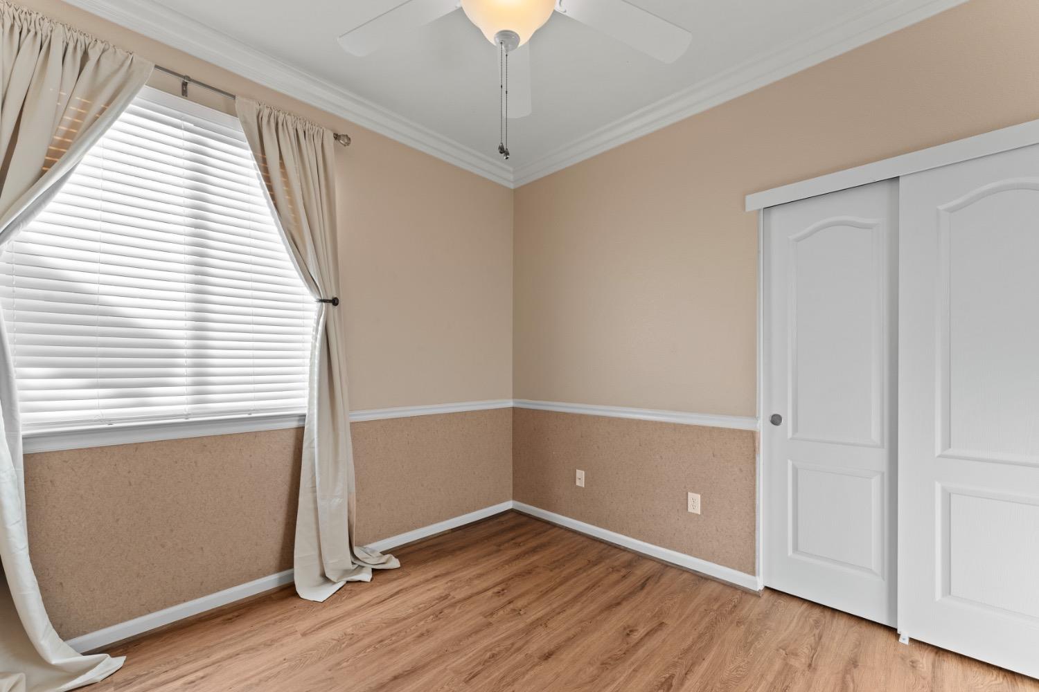 5555 Rock Cliff Court