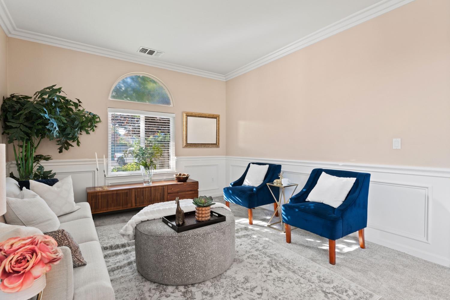5555 Rock Cliff Court