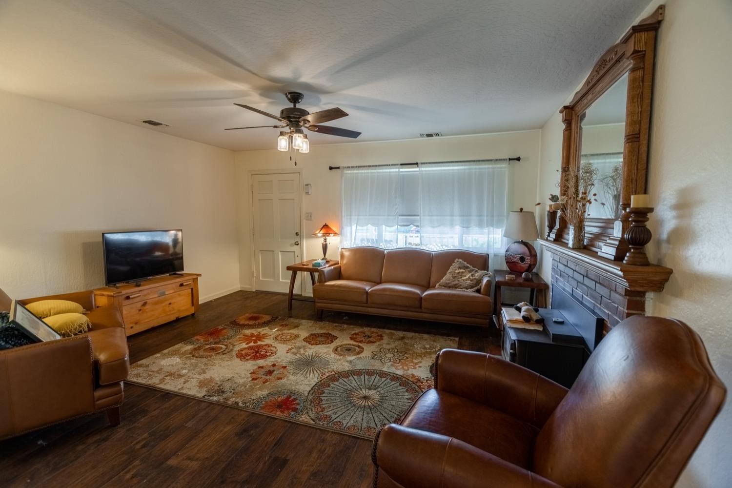 160 Triplett Way