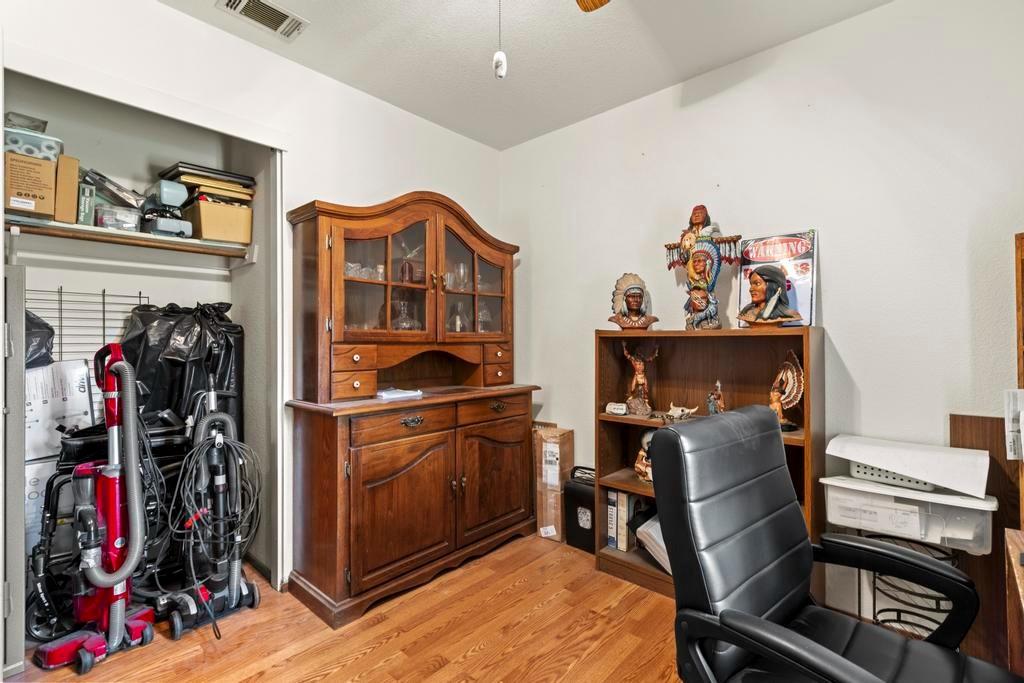 1603 Calistoga Way