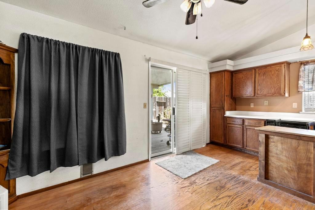 1603 Calistoga Way