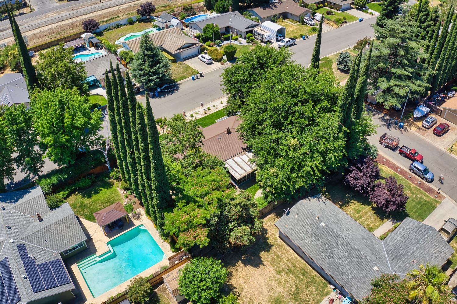 2903 Kennedy Drive