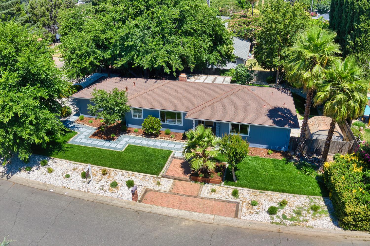 2903 Kennedy Drive