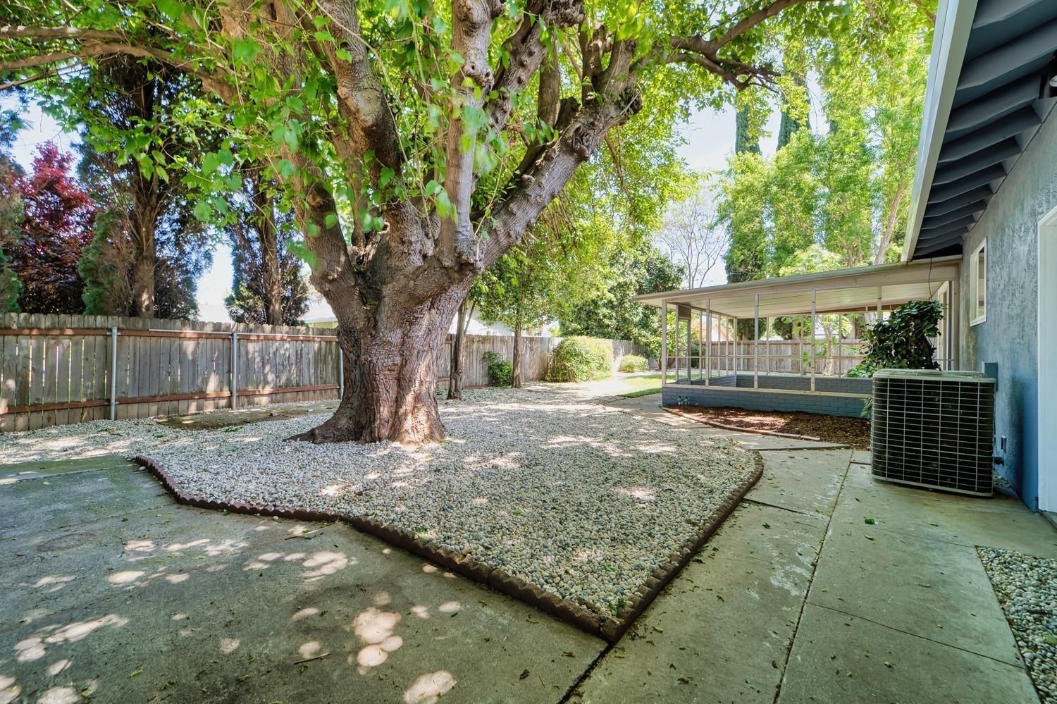 2903 Kennedy Drive