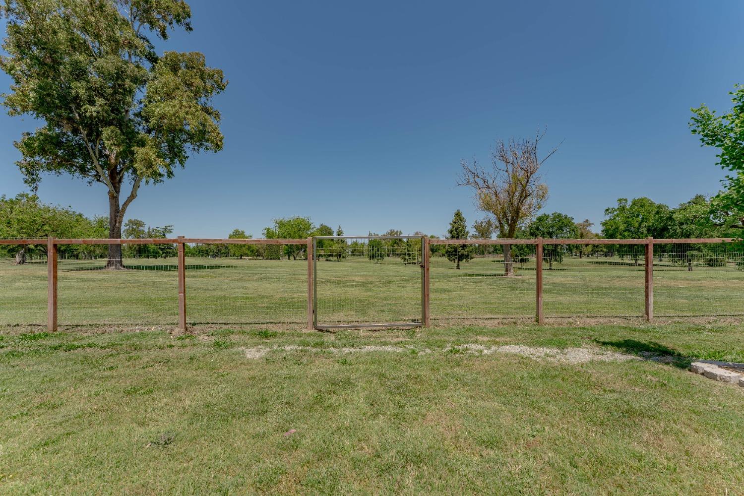 1357 Country Club Road