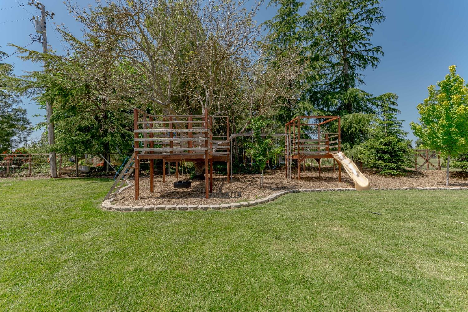 1357 Country Club Road