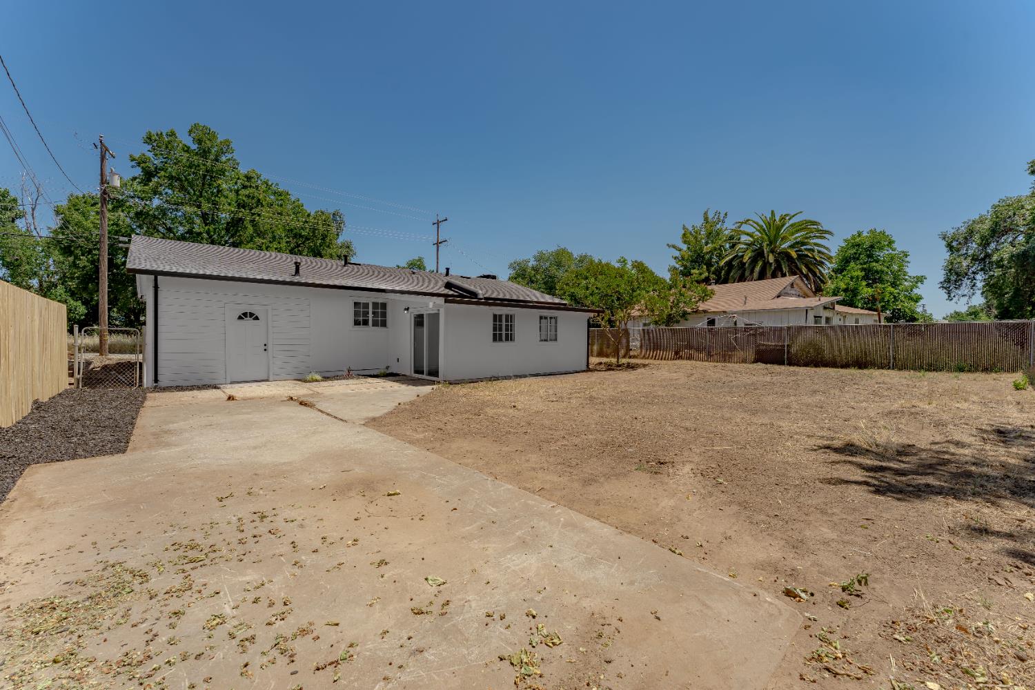 10338 N Street