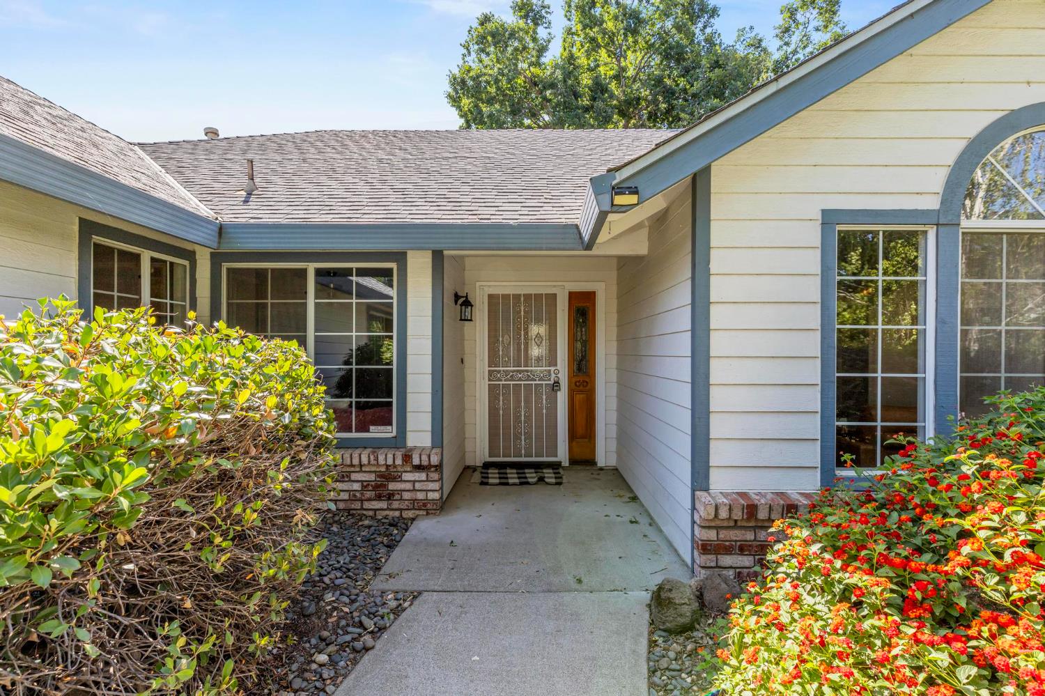 1668 Greenwood Way