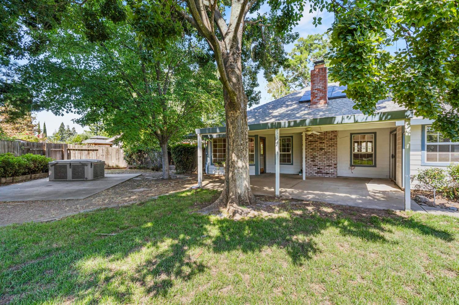 1668 Greenwood Way