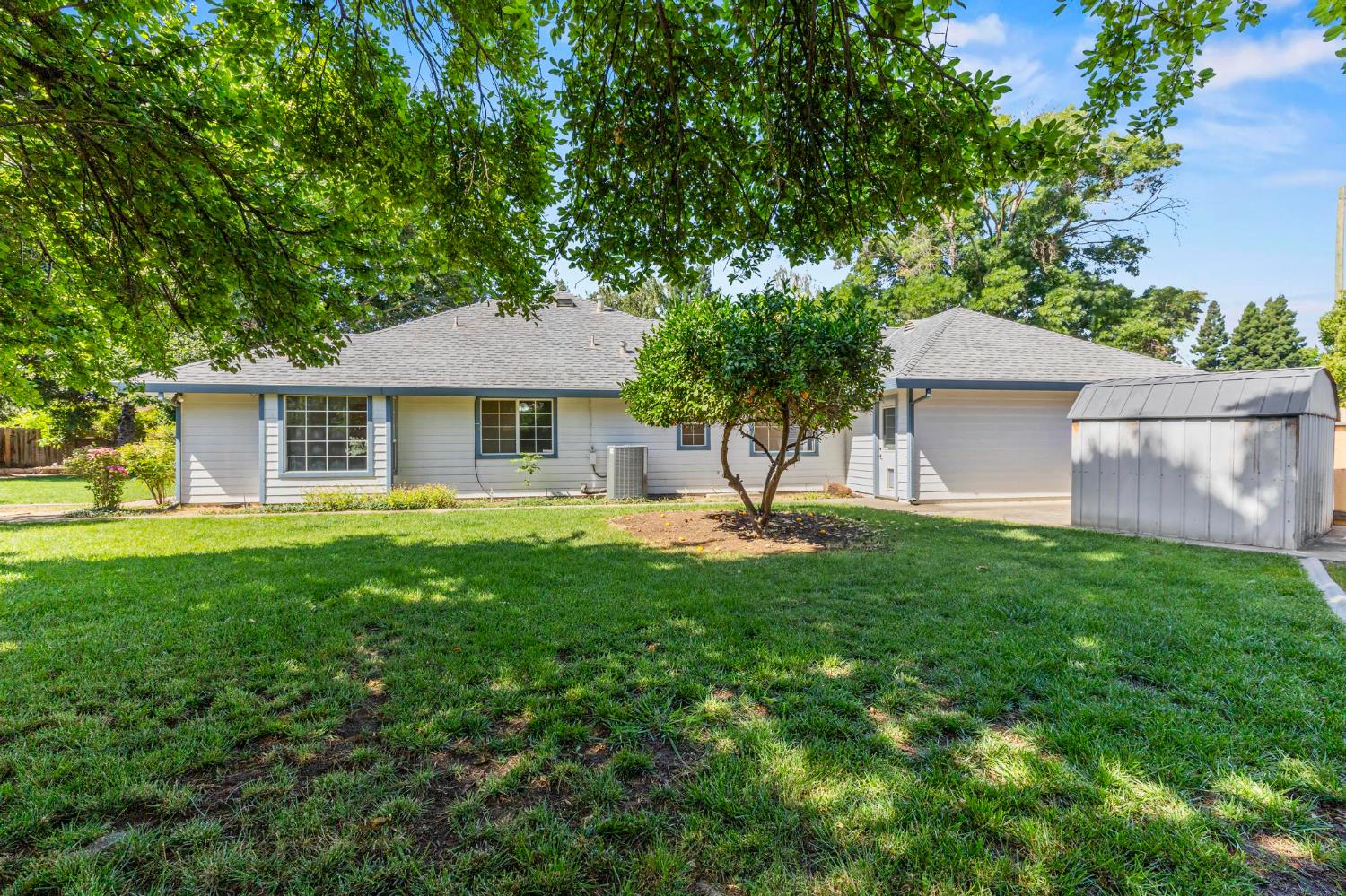 1668 Greenwood Way