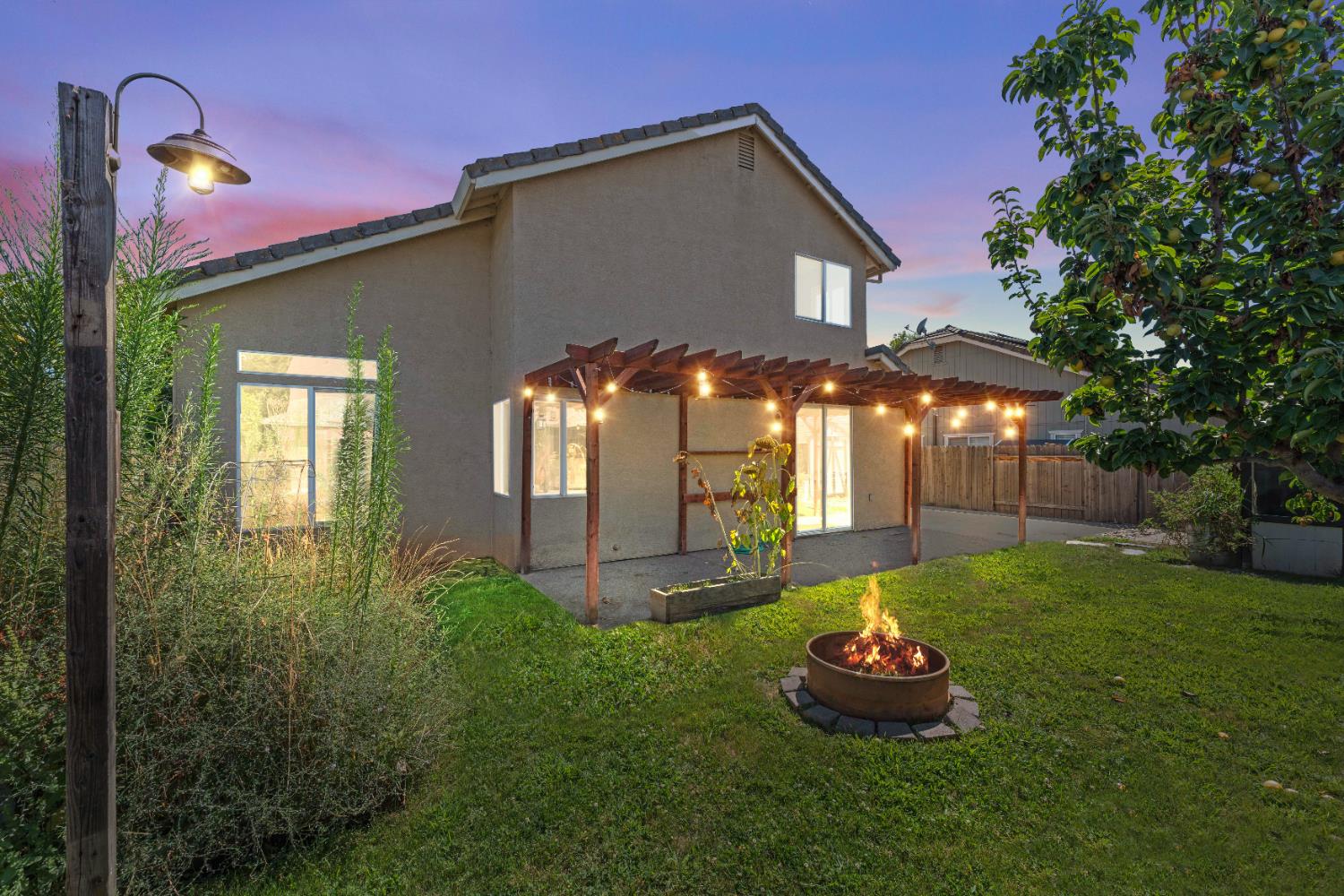 2100 Boyden Drive