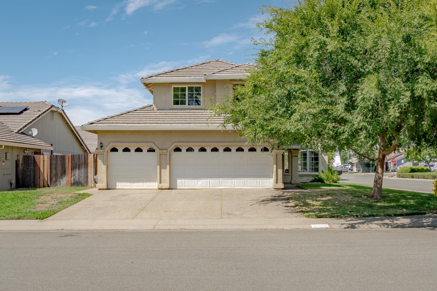 2100 Boyden Drive