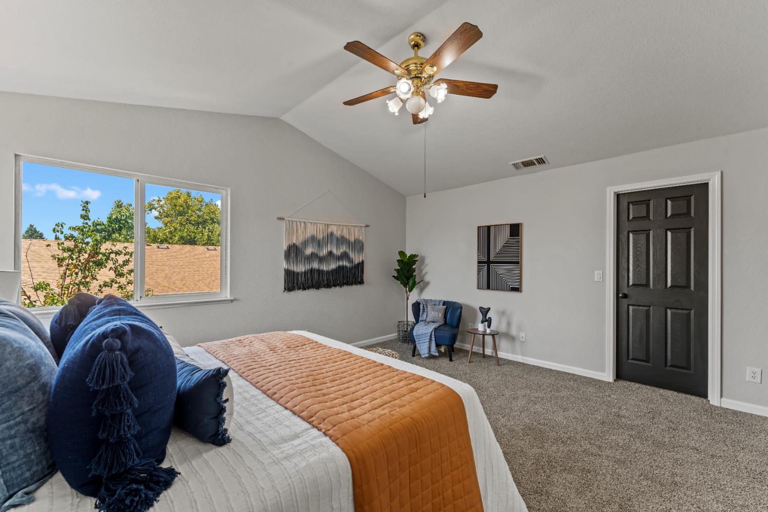 2100 Boyden Drive