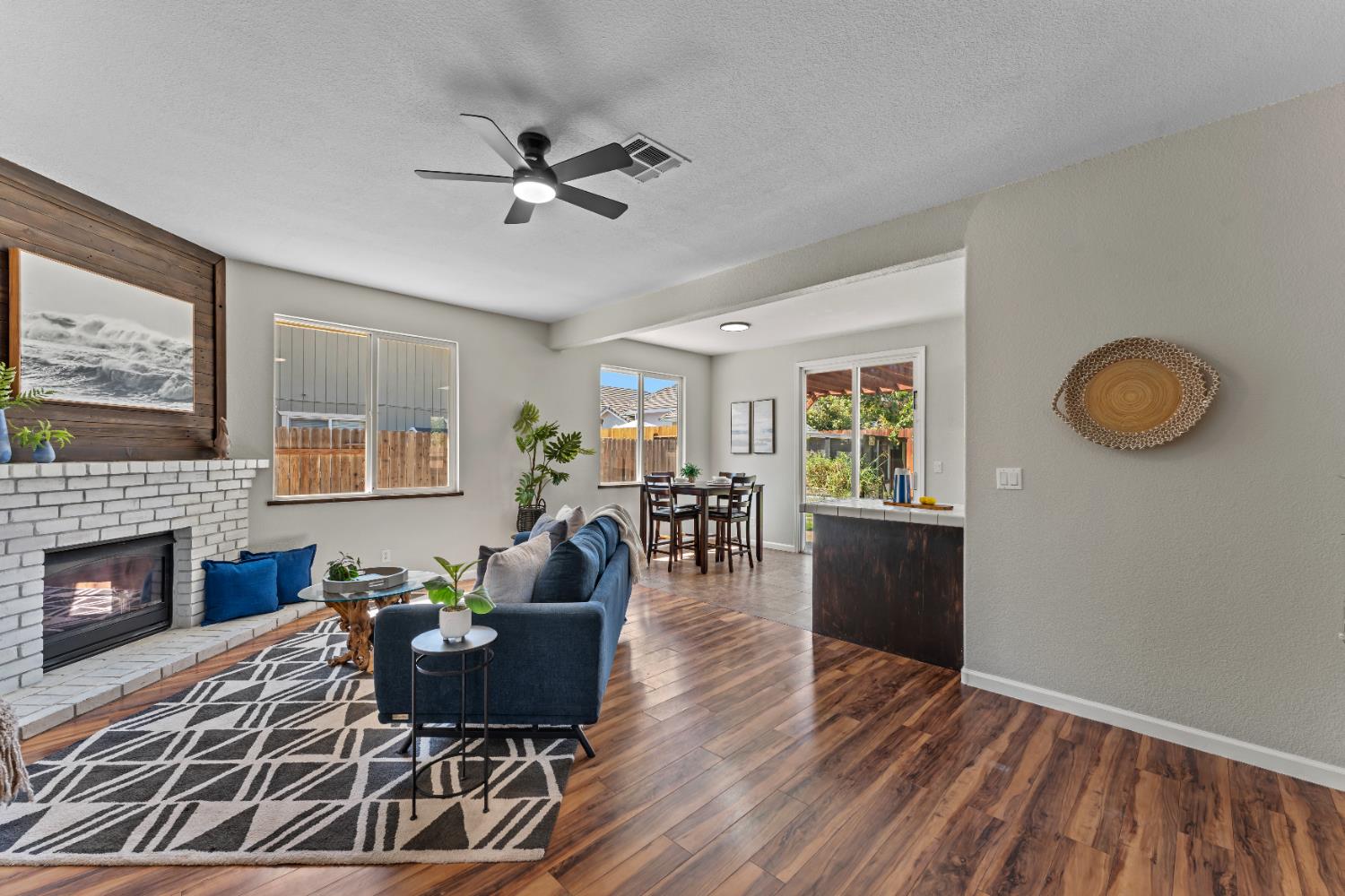 2100 Boyden Drive