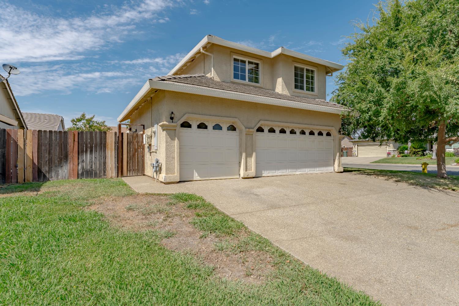 2100 Boyden Drive