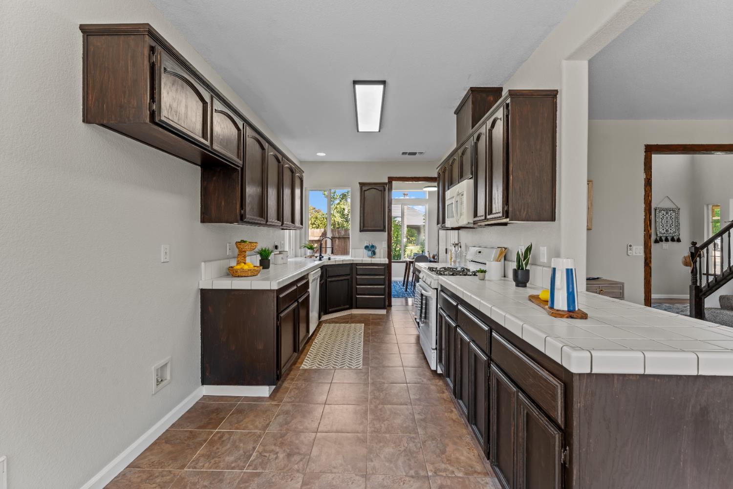 2100 Boyden Drive