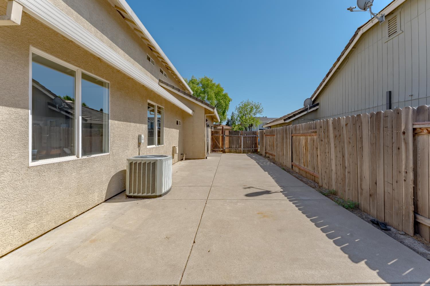 2100 Boyden Drive