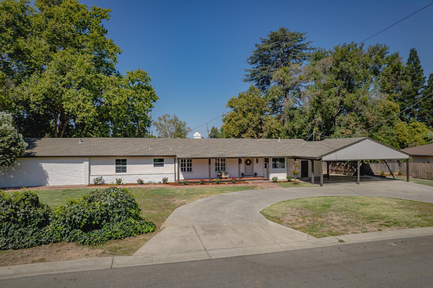 511 Trinity Avenue