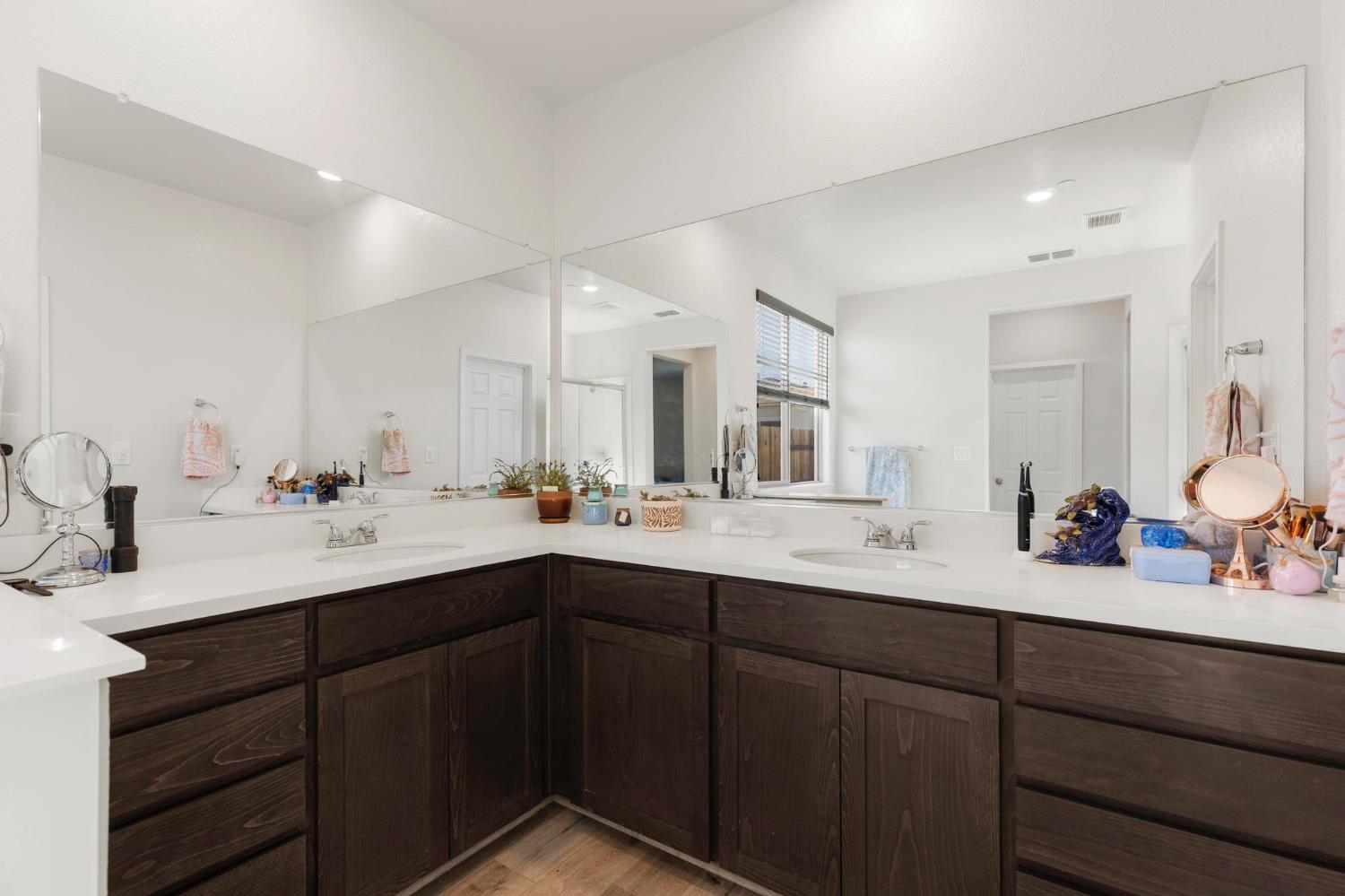 5653 Harcrest Drive