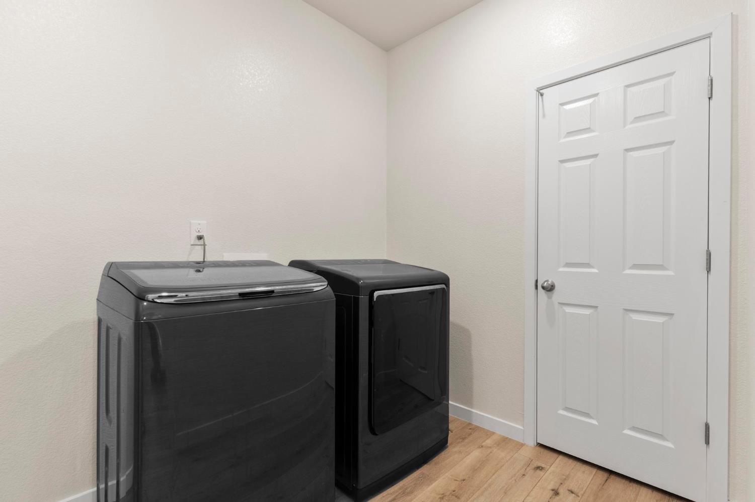 5653 Harcrest Drive