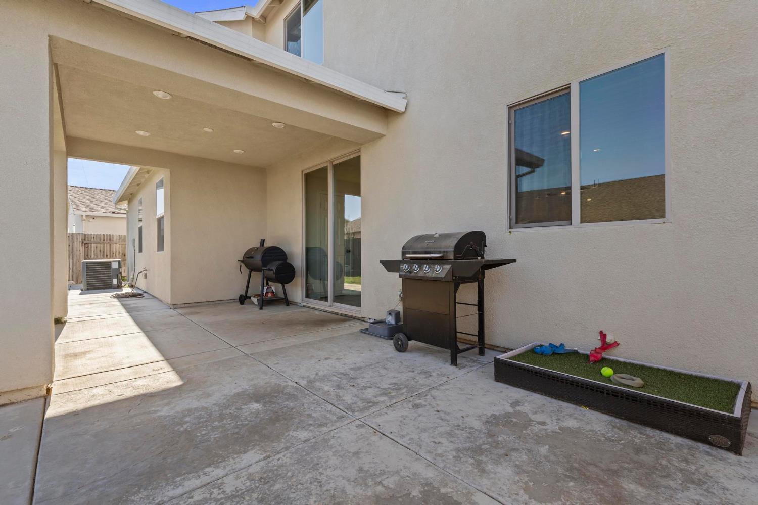 5653 Harcrest Drive