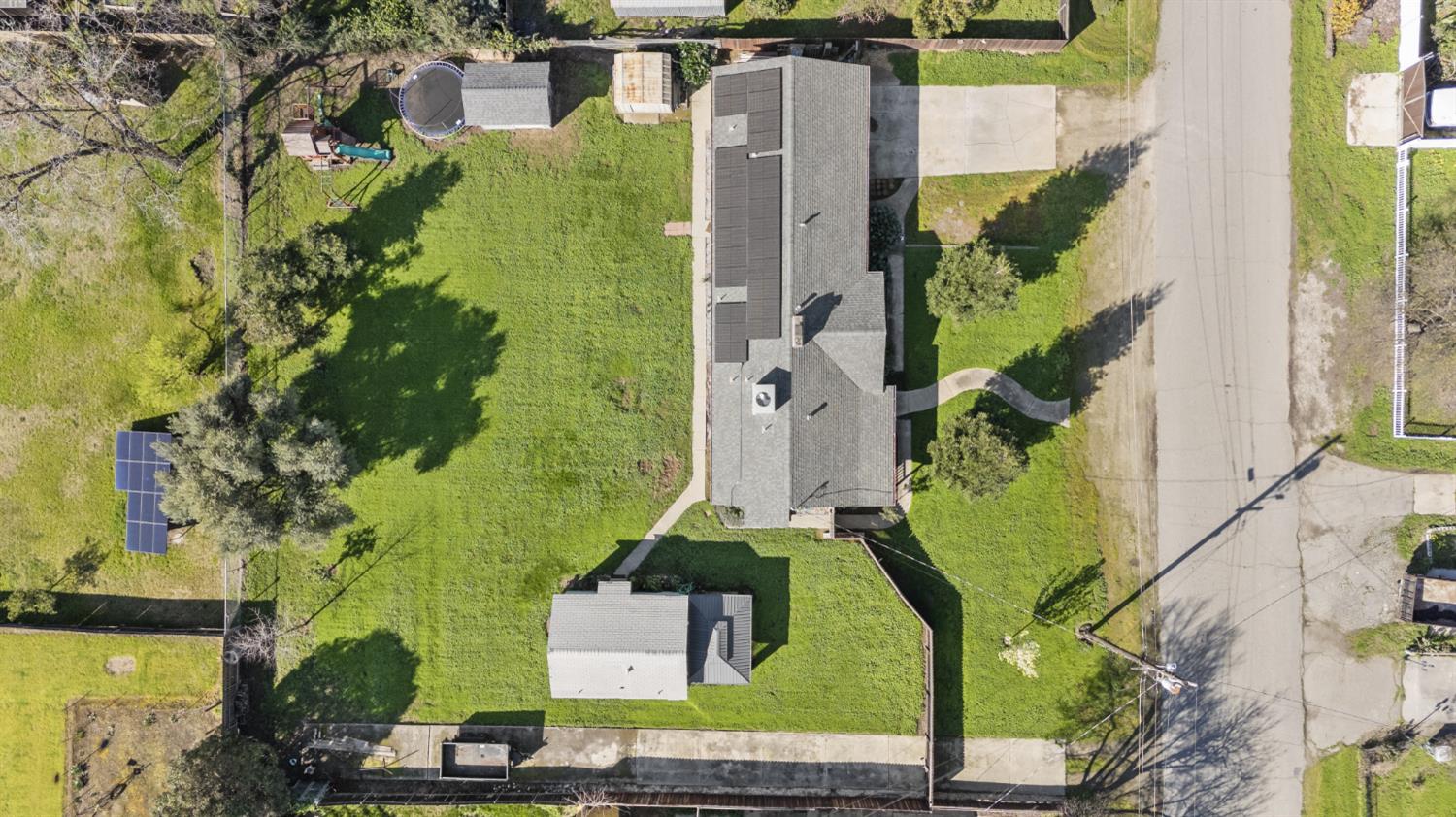 980 McCall Avenue
