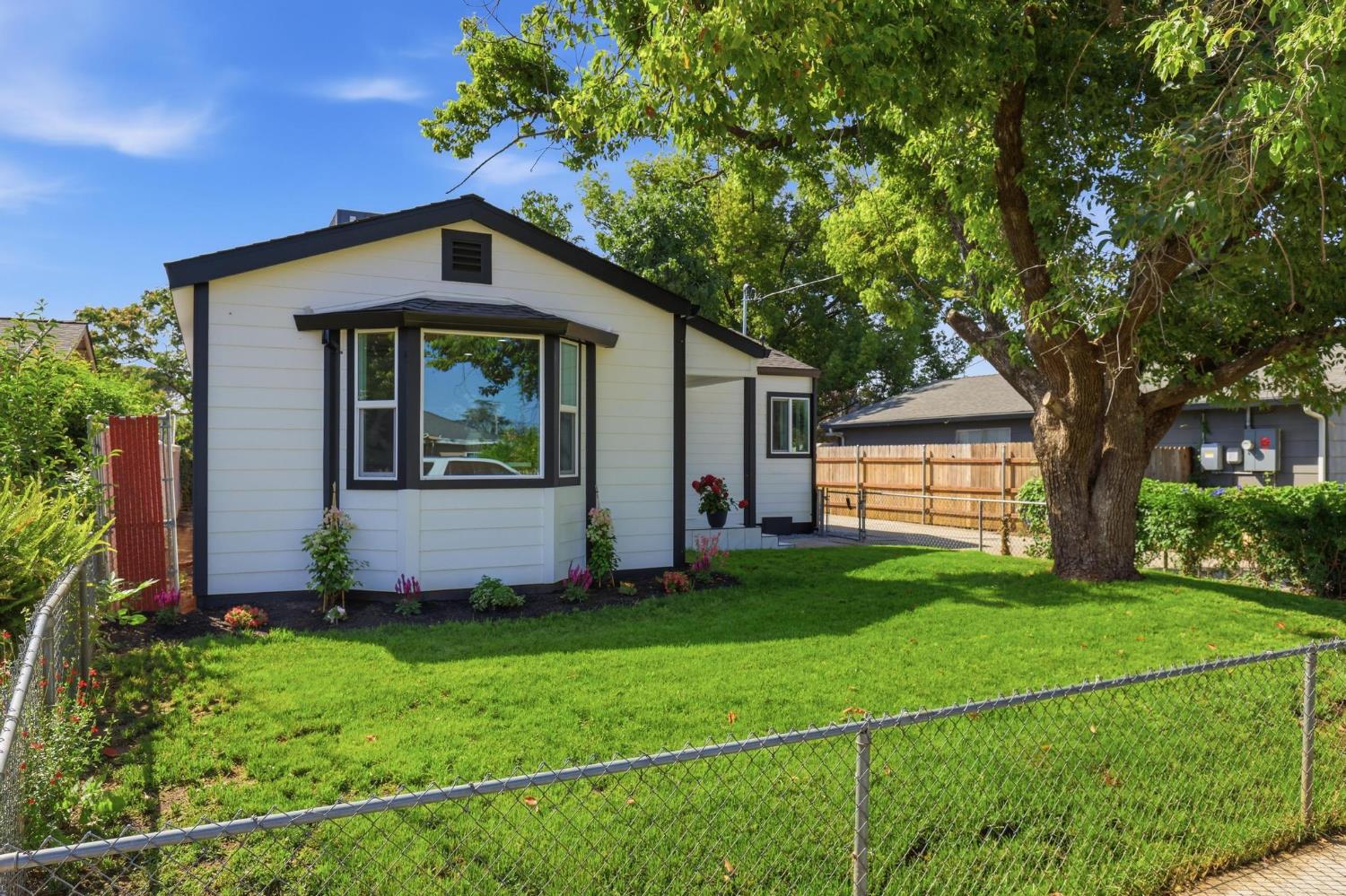 508 3rd Street