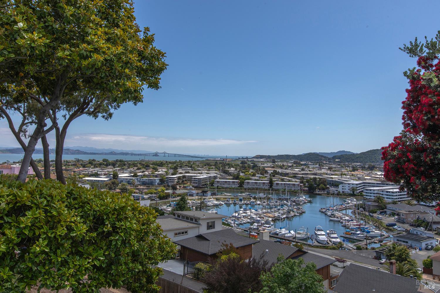 32 Alta Vista Way