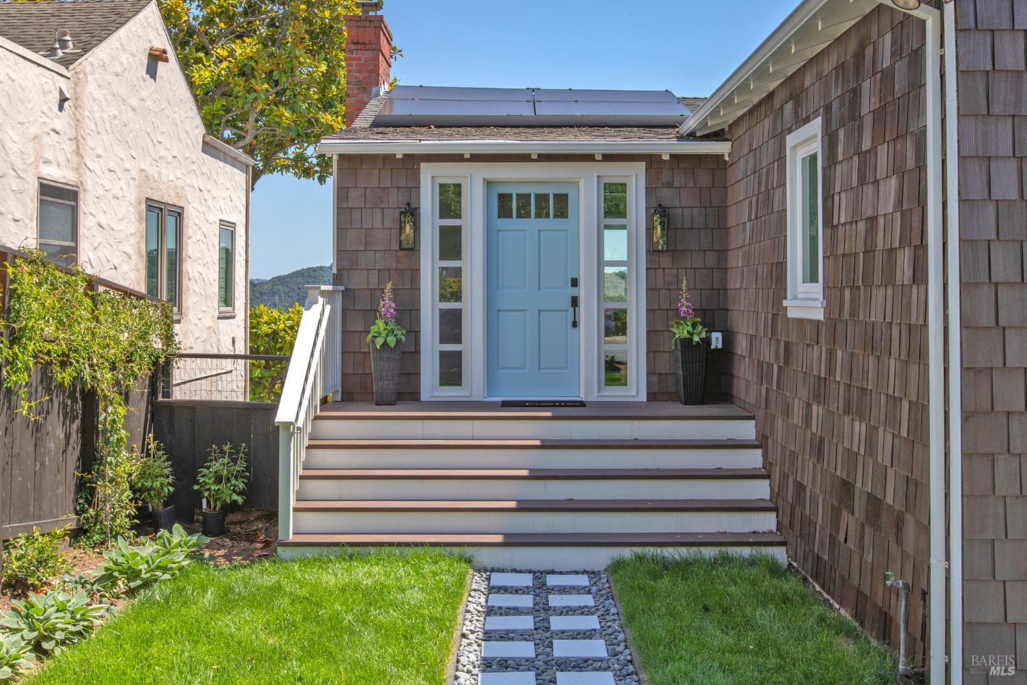 32 Alta Vista Way