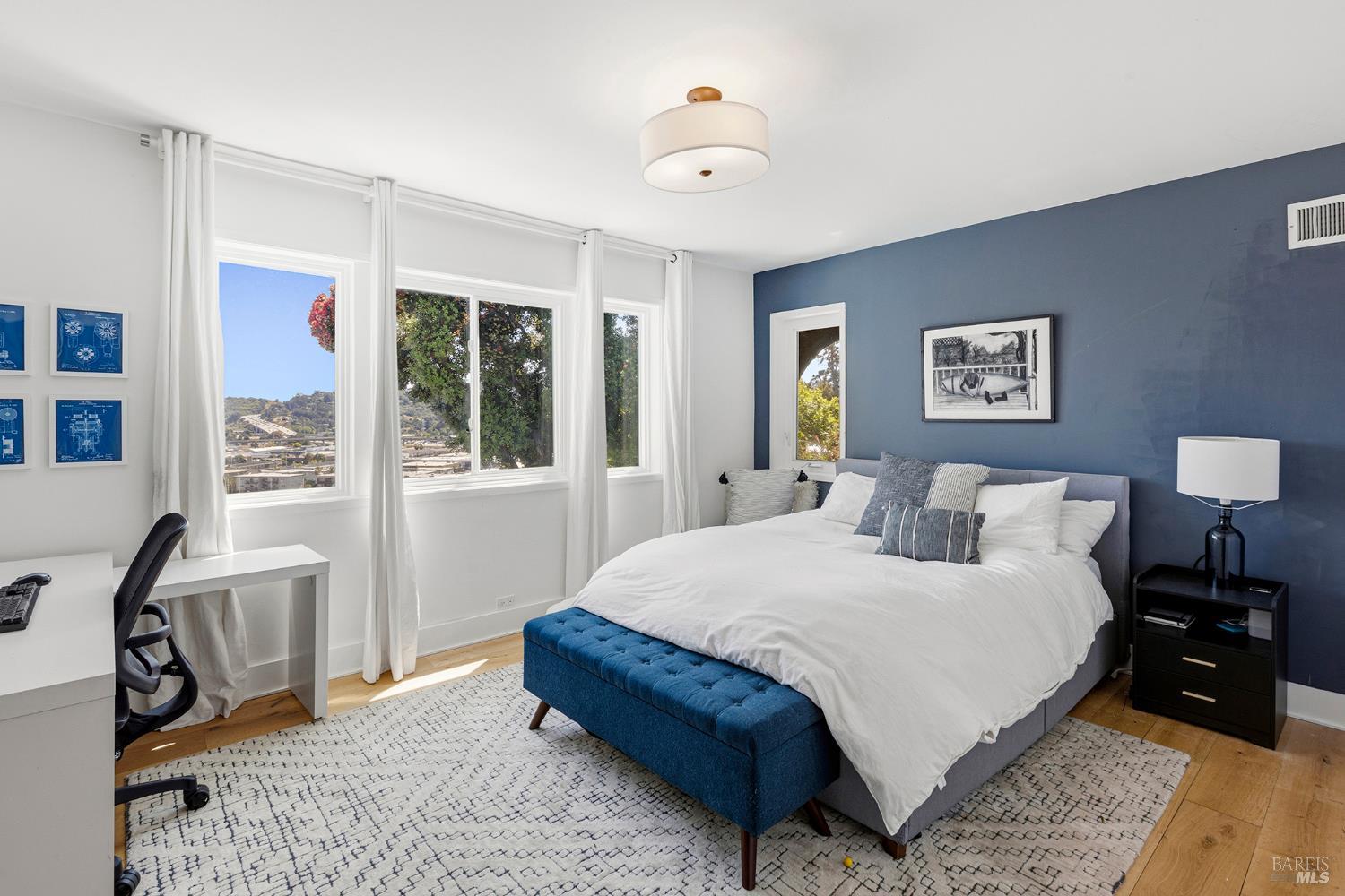 32 Alta Vista Way