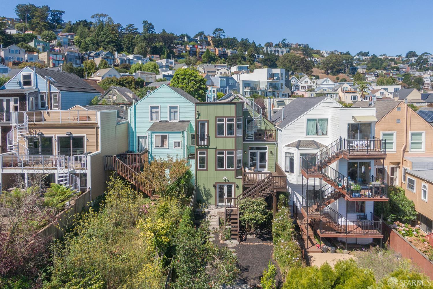 1775 Sanchez Street