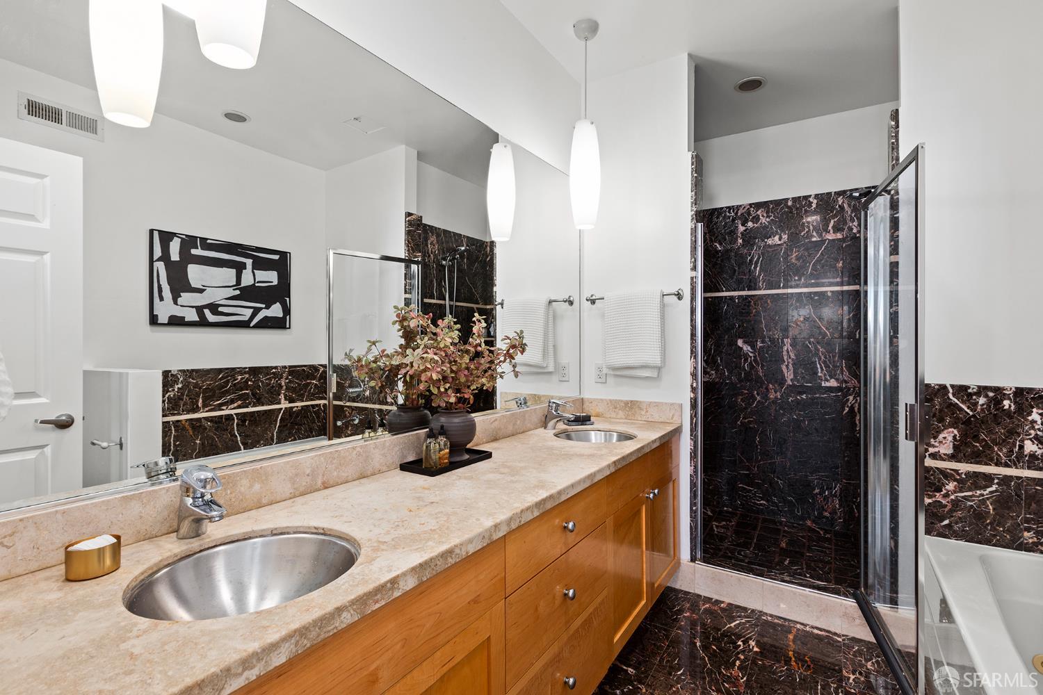 199 Tiffany Avenue # 406