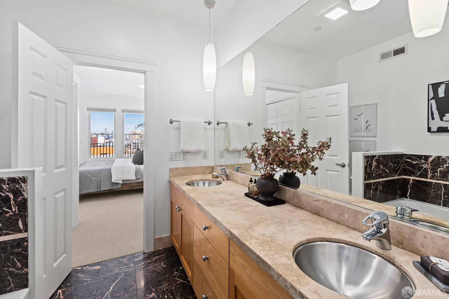 199 Tiffany Avenue # 406