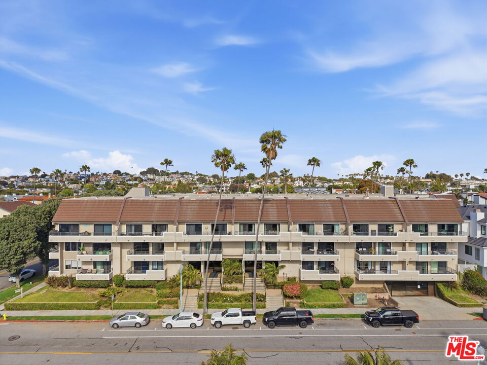 700 Esplanade Unit: 30