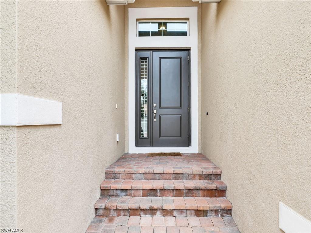 8717 Banyan Bay BLVD