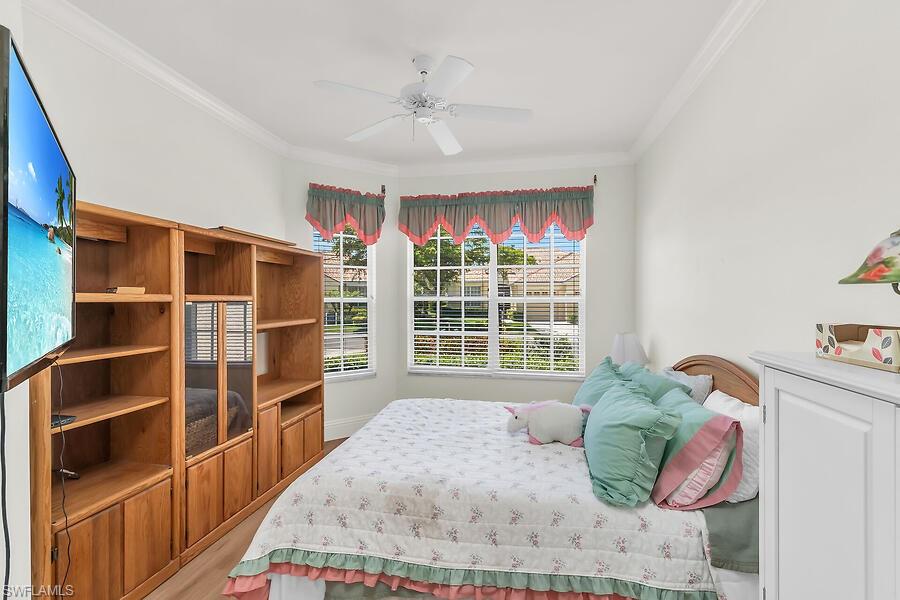 8945 Bristol BEND