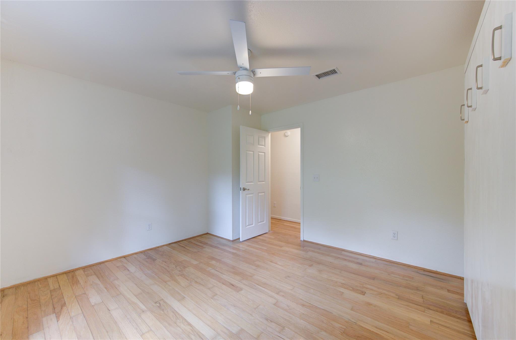 11 Thorn Berry Place