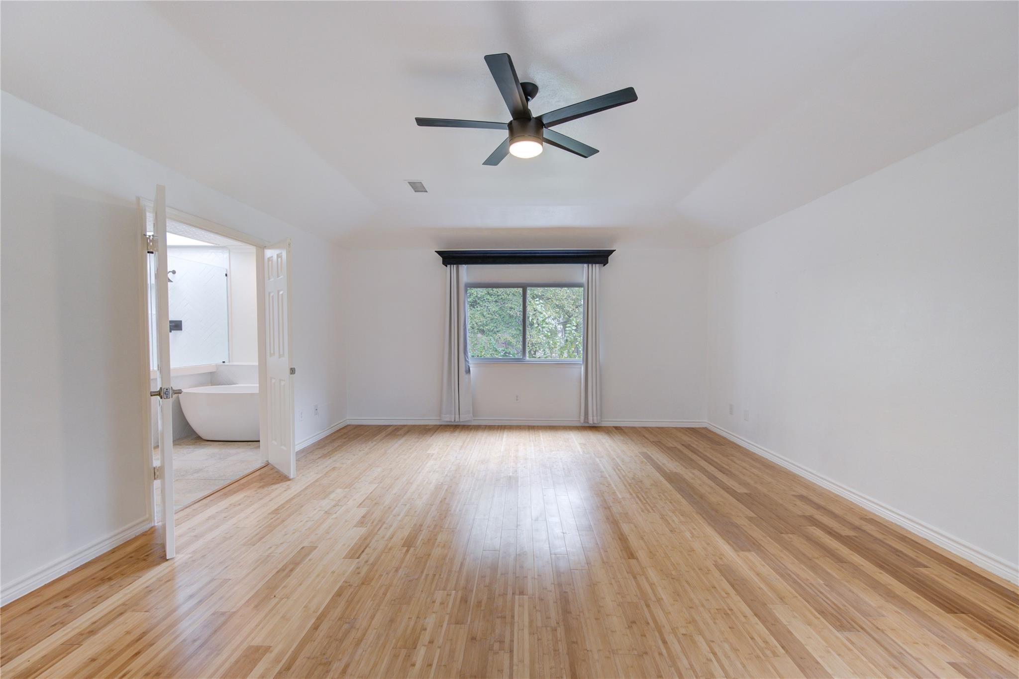 11 Thorn Berry Place