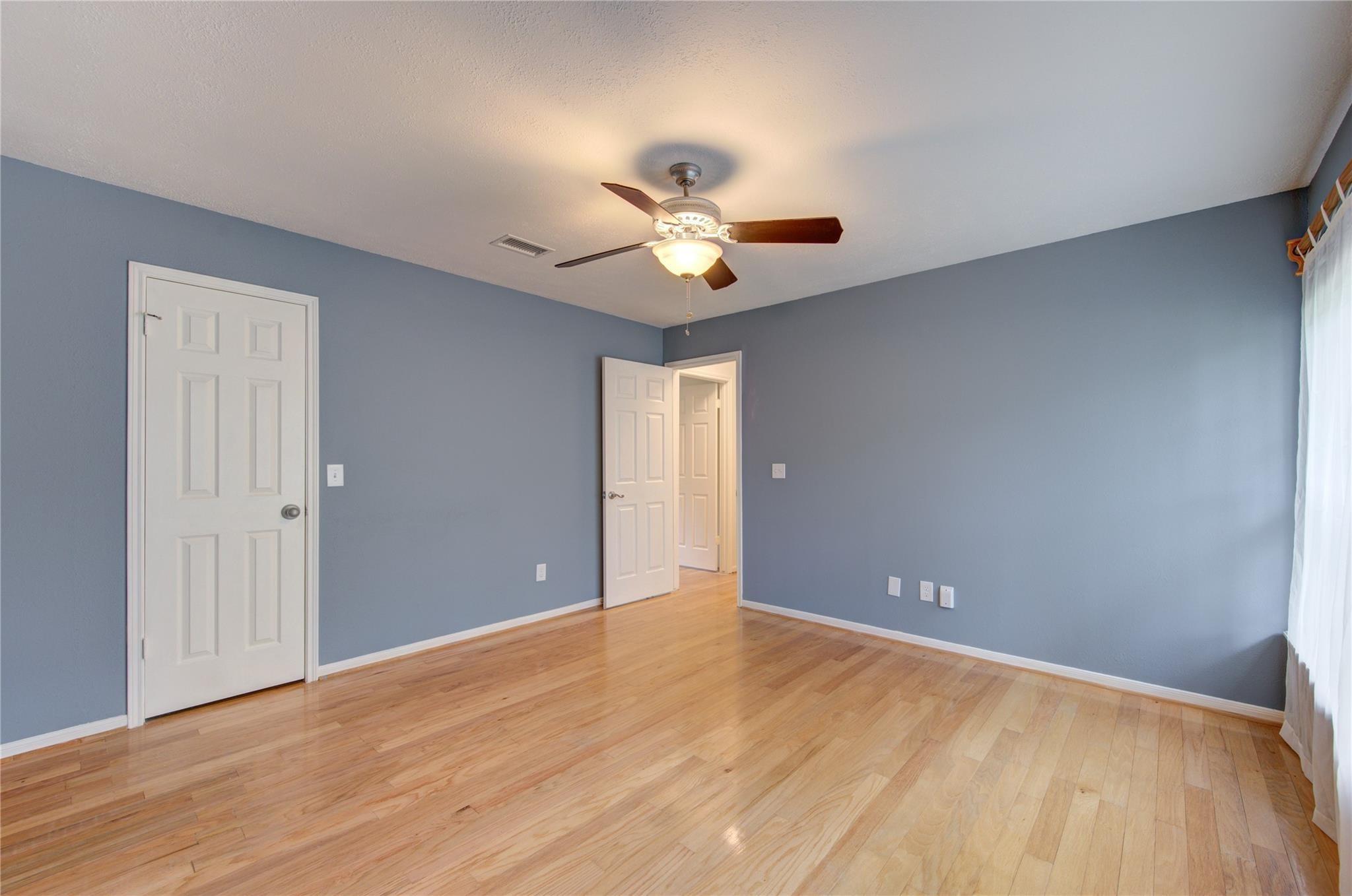 11 Thorn Berry Place