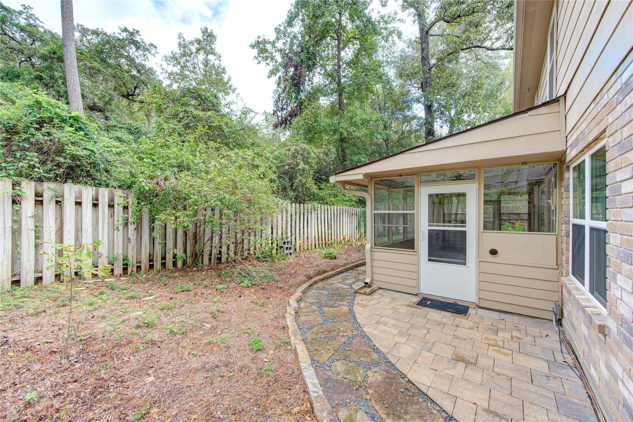 11 Thorn Berry Place