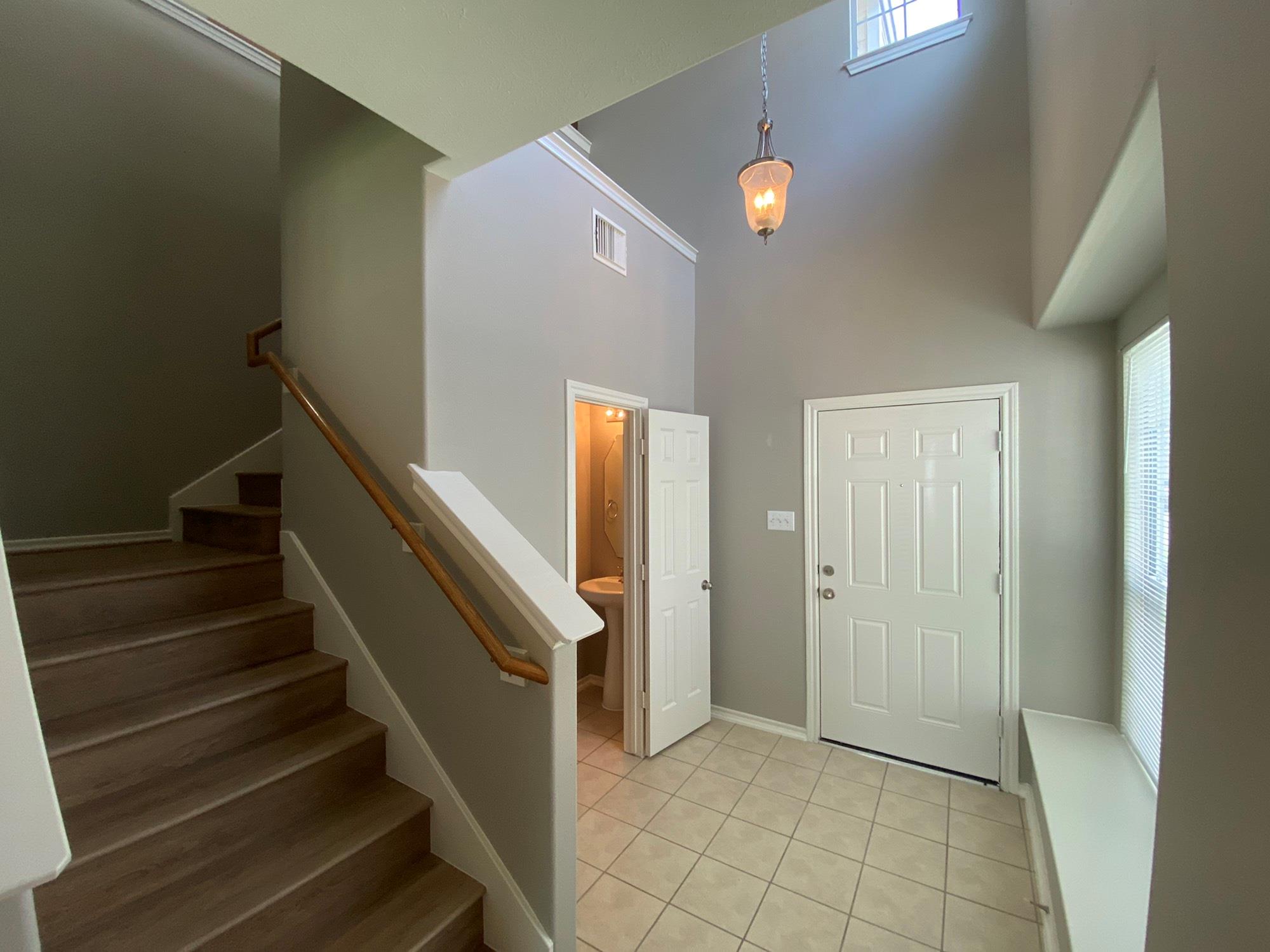 17234 Oakwood Chase Drive