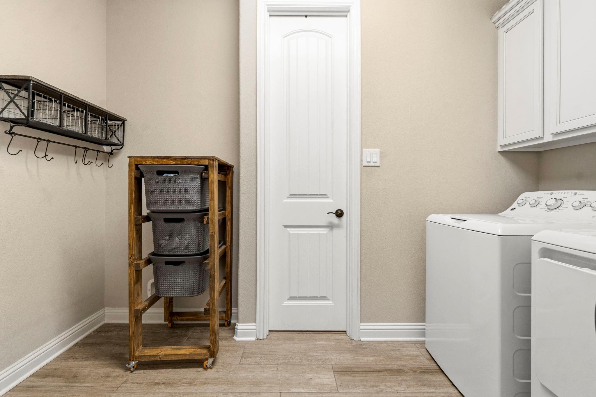 22343 Whitecourt Drive