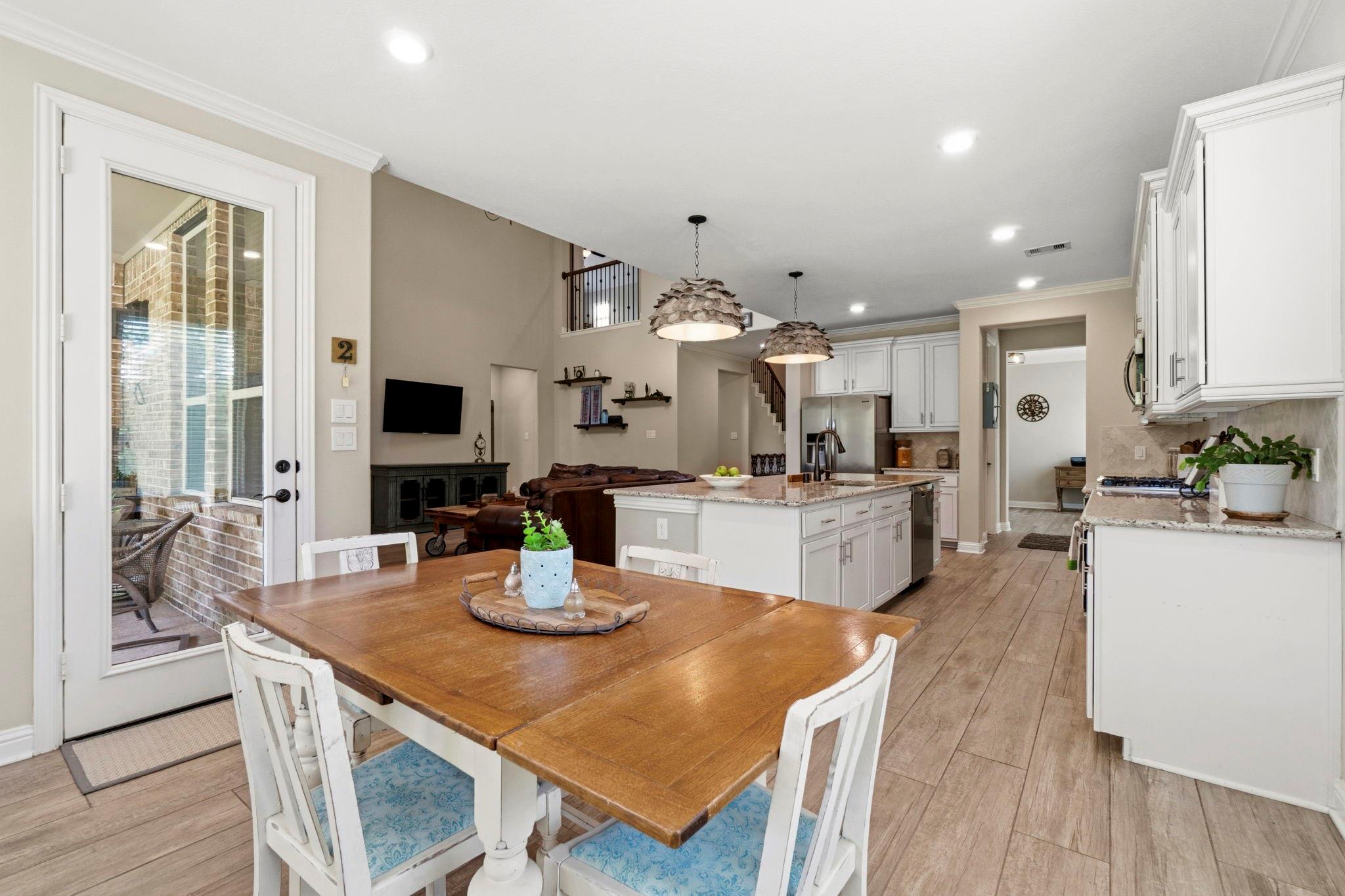 22343 Whitecourt Drive