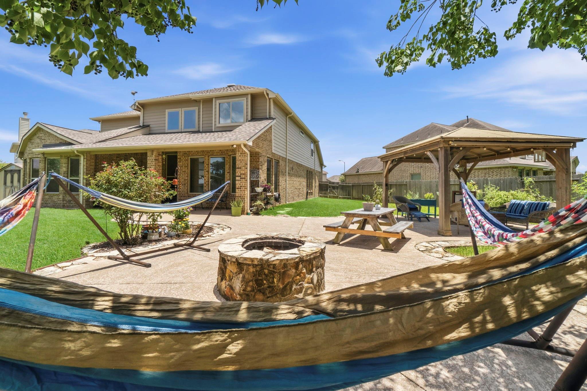 22343 Whitecourt Drive